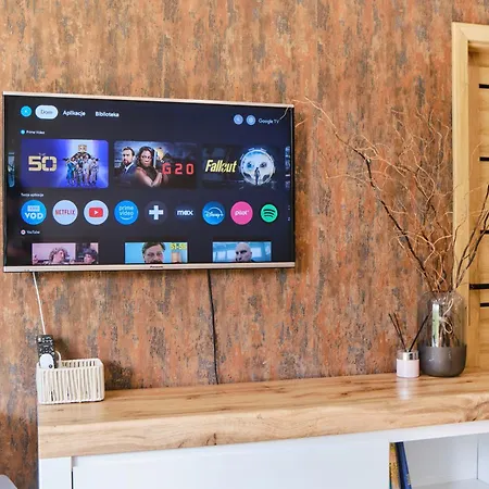 Cozy With Garden - Free Private Parking