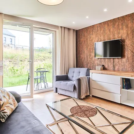 Cozy With Garden - Free Private Parking